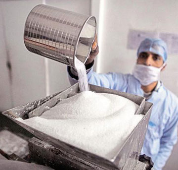 Govt allows import of 3 lakh tonne sugar at 25% duty